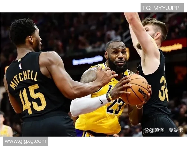 勇士击败湖人，成功晋级总决赛对决76人