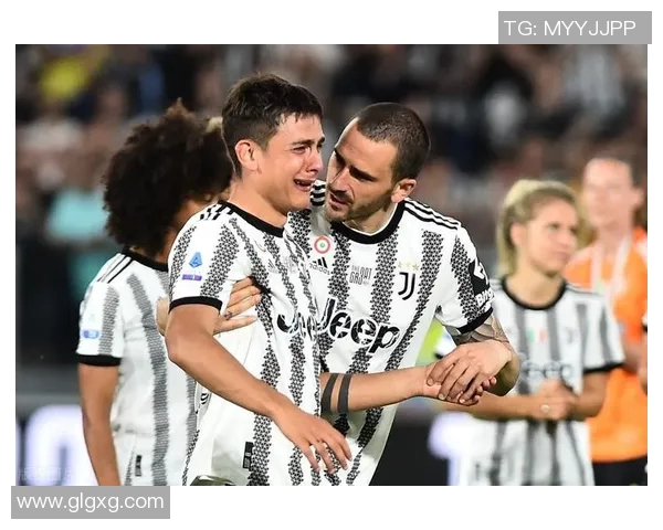 尤文图斯确认迪巴拉恢复良好,下场比赛蓄势待发 尤文图斯确认迪巴拉恢复良好,下场比赛蓄势待发